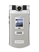 Best available price of Sony Ericsson Z800 in The